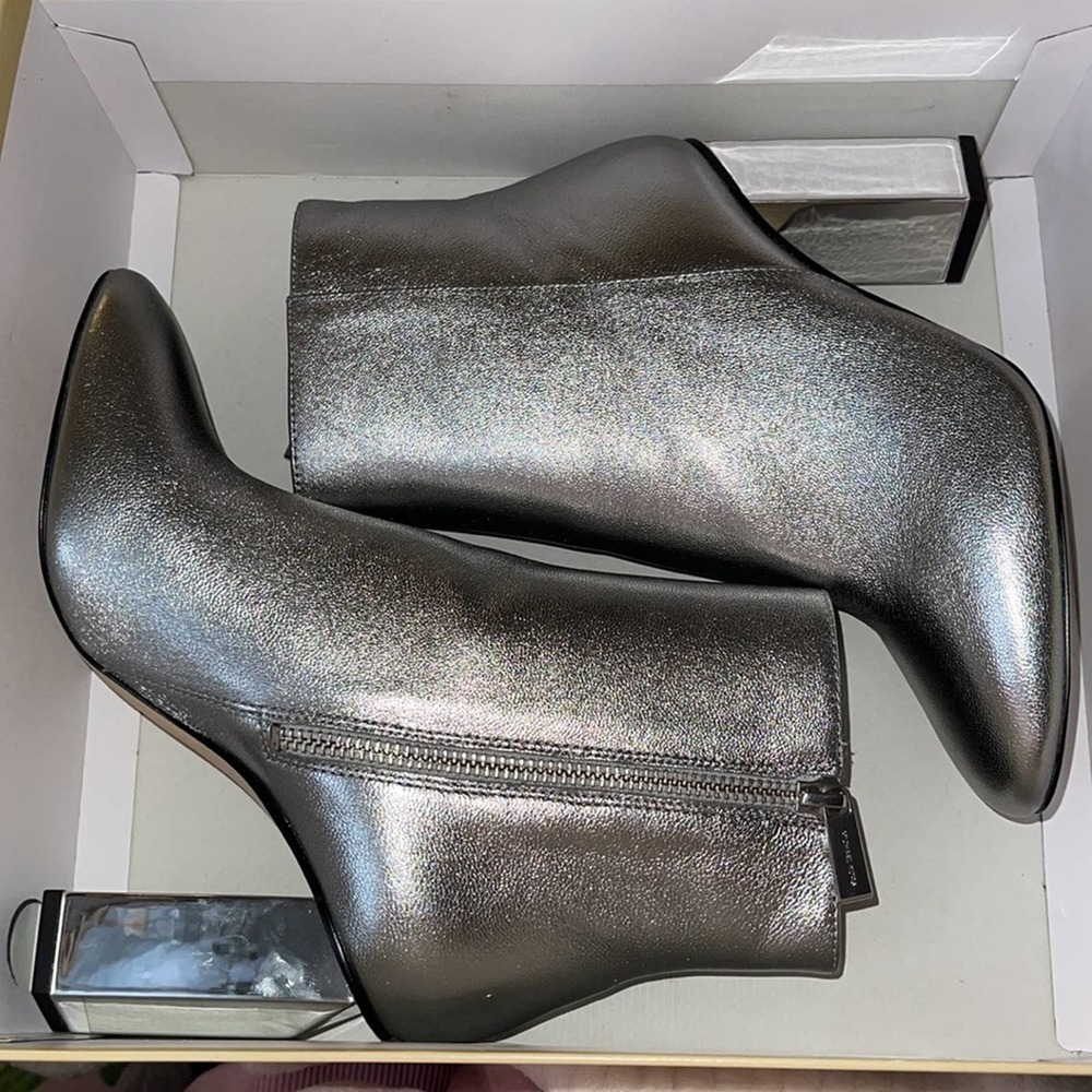 ✨ NWT Michael Kors Petra Metallic Leather Ankle Boots ✨ - Picture 6 of 8